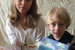 Лена, 11 лет и Ян, 3 года,  Израиль,  г. Кирьят-Моцкин, 2009